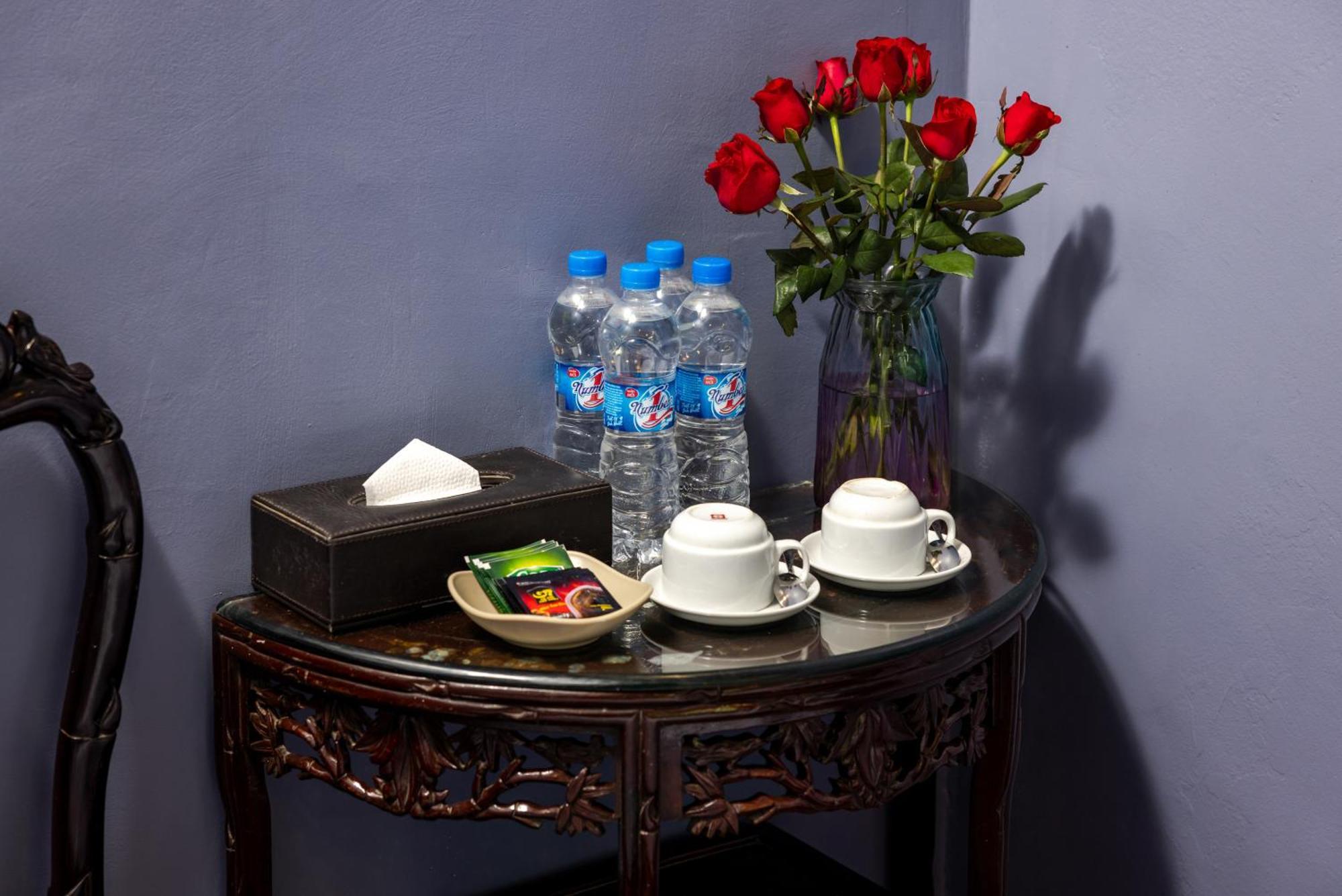 Amanda Boutique Hotel & Travel Hanoi Exterior foto